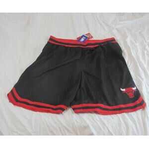 NWT Ultra Game Chicago Bulls Game Shorts XXL Black/Red Logo NBA